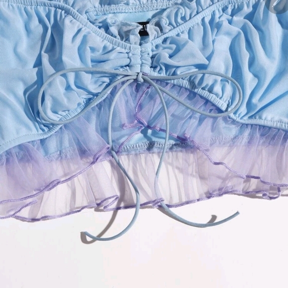 Mesh sleeve crop top - Picture 5 of 13